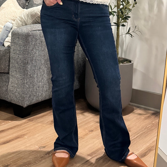 FLARE JEANS